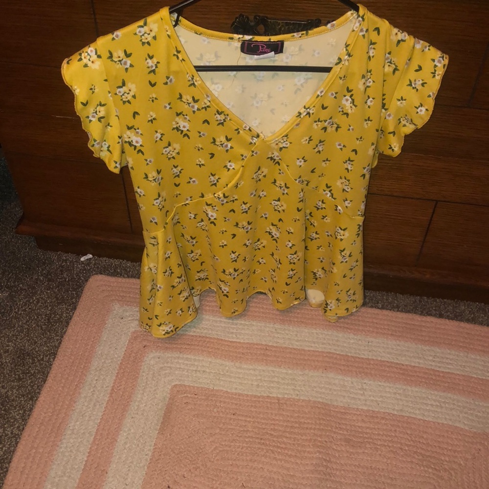 yellow floral peplum blouse